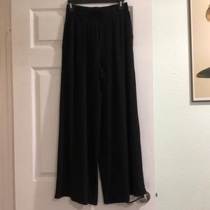 Flowy Pants with side pockets